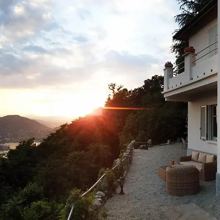 Дом отдыха Oreste, 4 Bedroom Period With View *
