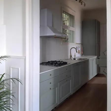 Oreste, 4 Bedroom Period With View Дом отдыха