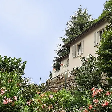 別荘 Oreste, 4 Bedroom Period With View