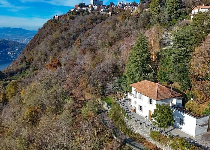 Oreste, 4 Bedroom Period With View コモ