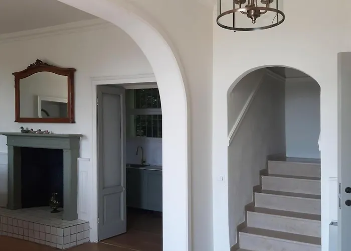 別荘 Oreste, 4 Bedroom Period With View