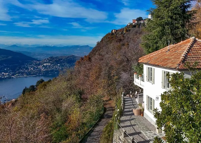 Oreste, 4 Bedroom Period With View 別荘 コモ