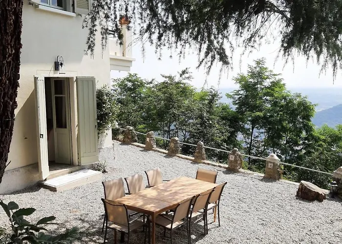 Oreste, 4 Bedroom Period With View 別荘