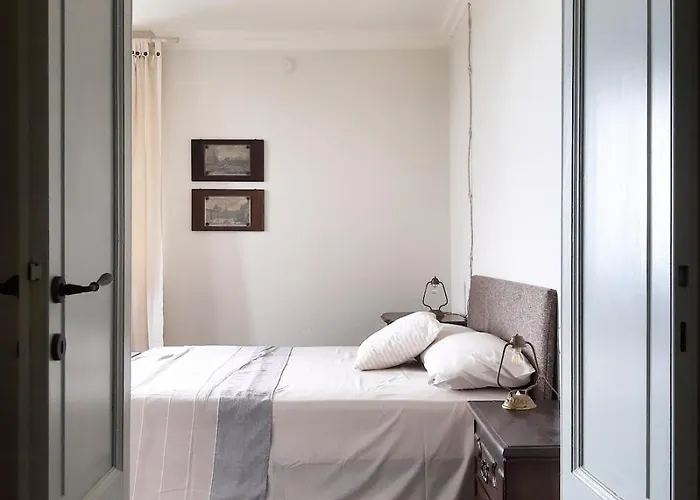 別荘 Oreste, 4 Bedroom Period With View コモ
