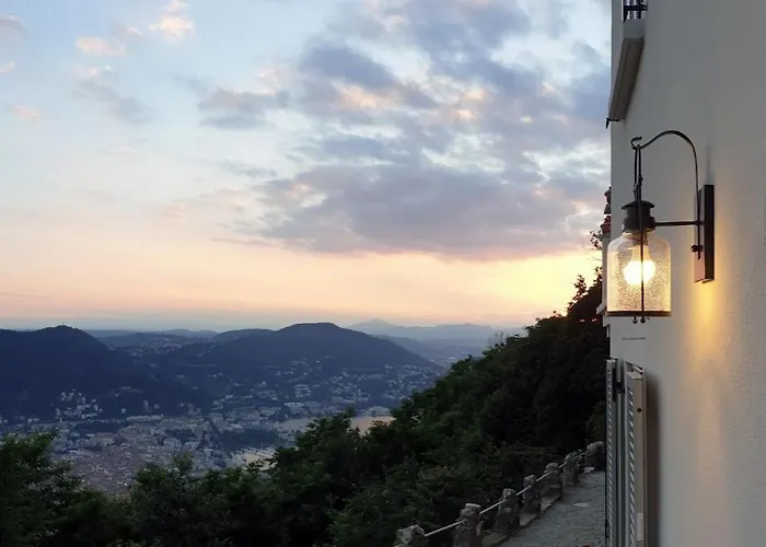 Oreste, 4 Bedroom Period With View 別荘 *