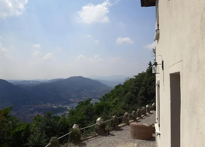 Oreste, 4 Bedroom Period With View 別荘 *