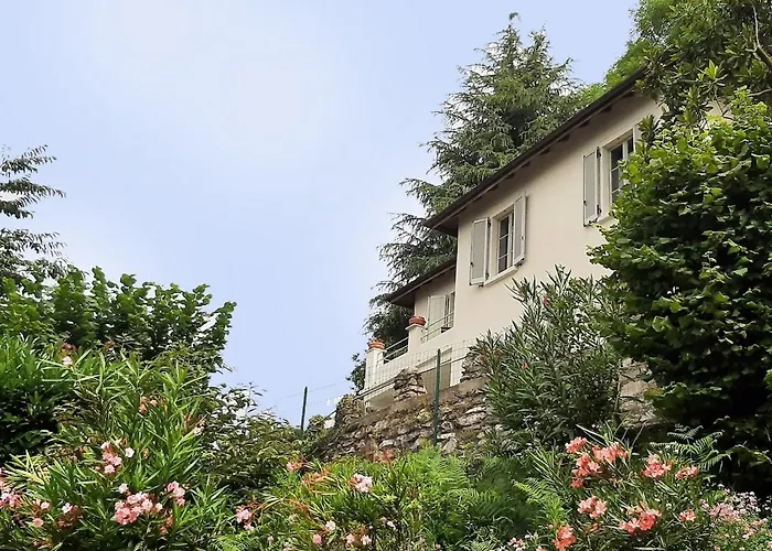 別荘 Oreste, 4 Bedroom Period With View