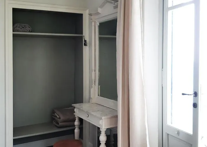 別荘 Oreste, 4 Bedroom Period With View *