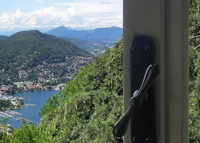 別荘 Oreste, 4 Bedroom Period With View